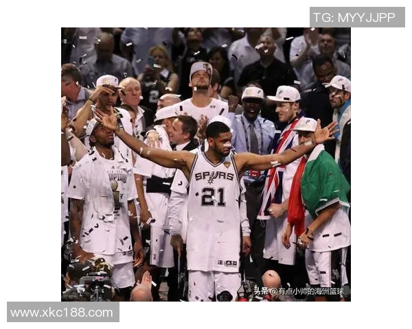 08季后赛马刺与太阳激战回顾:经典对决与传奇时刻的交汇 08季后赛马刺与太阳激战回顾:经典对决与传奇时刻的交汇