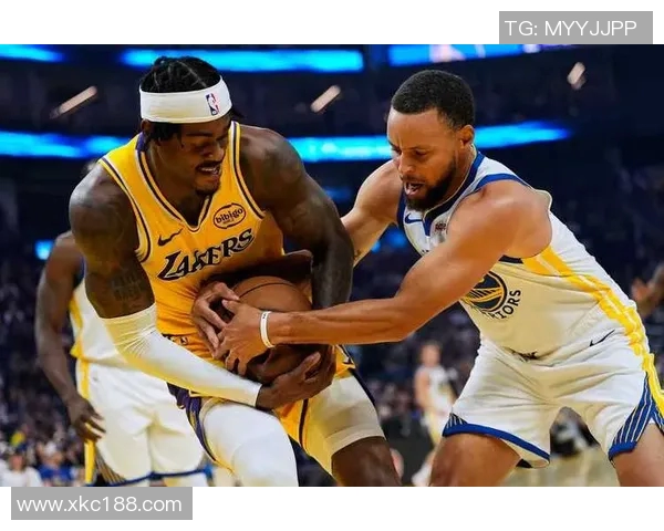 2012年勇士与热火的巅峰对决回顾:篮球盛宴中的激情与荣耀 2012年勇士与热火的巅峰对决回顾:篮球盛宴中的激情与荣耀