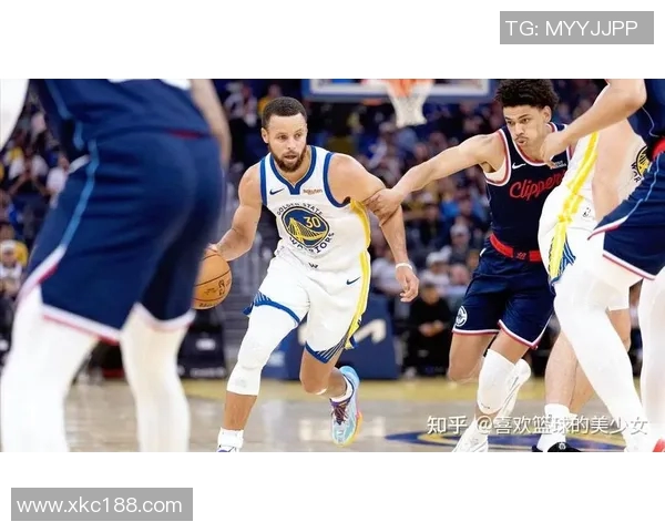 2012年NBA勇士与快船激战回顾：一场改变球队命运的较量