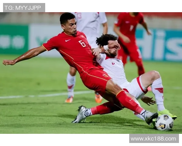 智利天主大学与自由队的激烈对决揭示足球战术与团队精神的完美结合 智利天主大学与自由队的激烈对决揭示足球战术与团队精神的完美结合