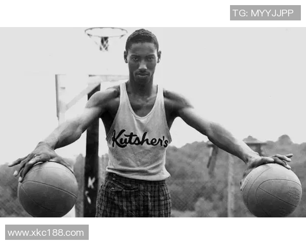 张伯伦100分背后的传奇故事与篮球历史的深远影响 张伯伦100分背后的传奇故事与篮球历史的深远影响