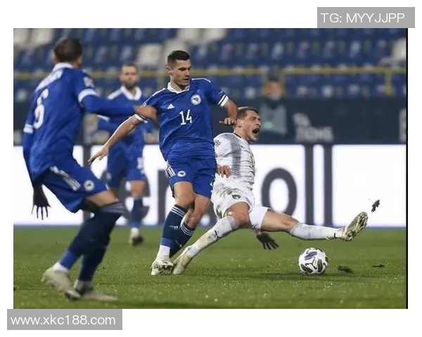 标准列日与根特激战正酣谁能在这场较量中笑到最后 标准列日与根特激战正酣谁能在这场较量中笑到最后