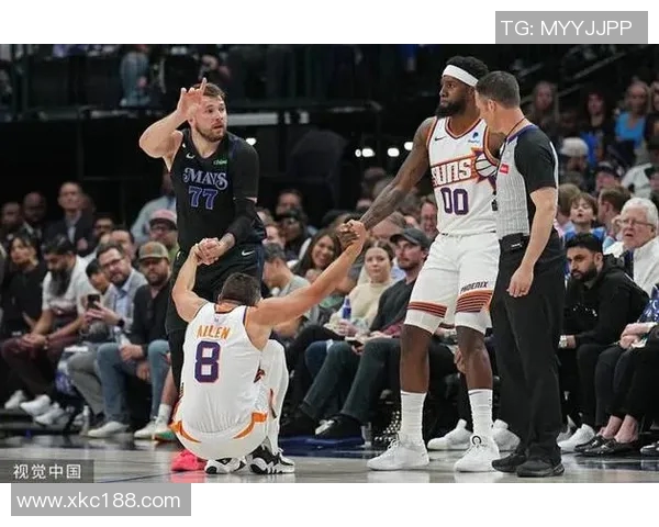 东契奇狂砍73分刷新现役得分纪录独行侠力克太阳终结11连胜 东契奇狂砍73分刷新现役得分纪录独行侠力克太阳终结11连胜