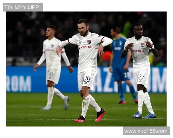 法甲联赛最新排名分析及球队表现趋势探讨 法甲联赛最新排名分析及球队表现趋势探讨