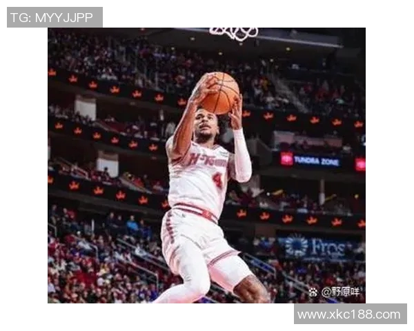 火箭队与爵士队激战12月8日期待精彩对决与球星表现 火箭队与爵士队激战12月8日期待精彩对决与球星表现